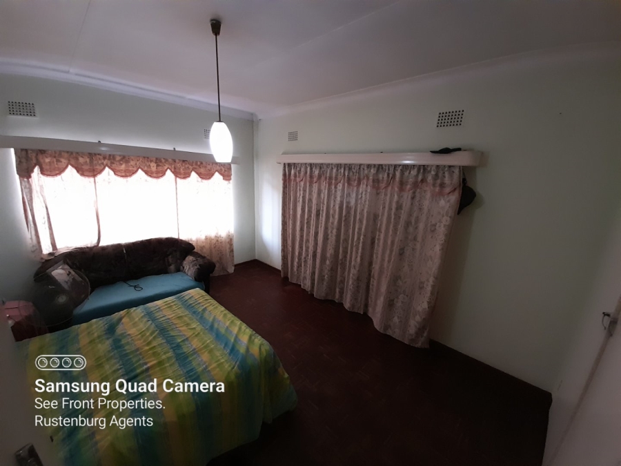 3 Bedroom Property for Sale in Lower Bo-dorp North West